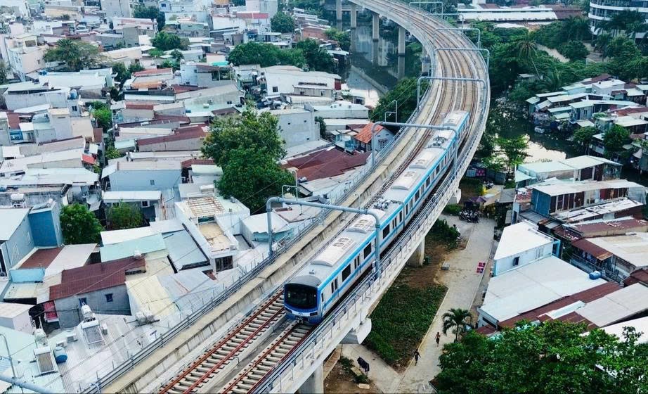 TP.HCM Đẩy Mạnh Đầu Tư Hạ Tầng Giao Thông 2026-2030: Cơ Hội Vàng Cho Thị Trường Bất Động Sản Cao Cấp